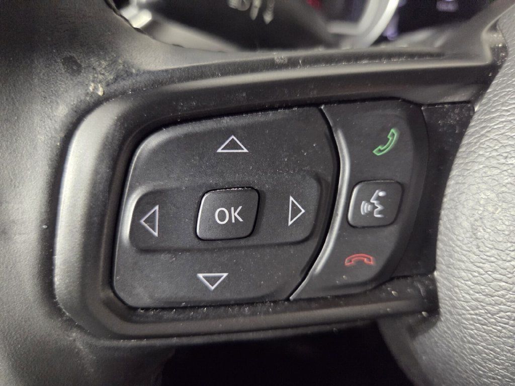 Used 2022 Jeep Wrangler Unlimited Sport AWD/4WD image 39