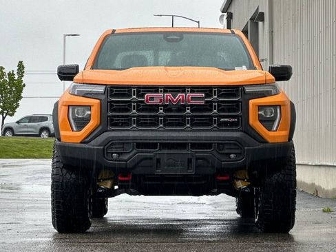 New 2026 GMC Canyon AT4X w/ AT4X AEV Edition AWD/4WD image 9