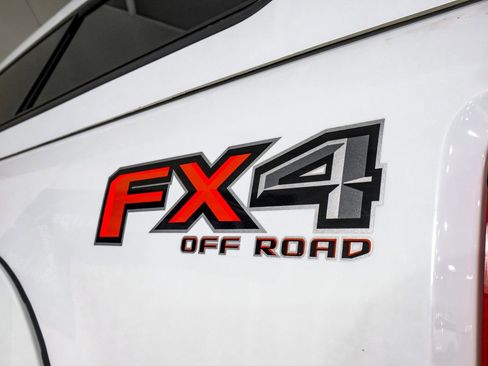 Used 2017 Ford F250 XL w/ Power Equipment Group image 45