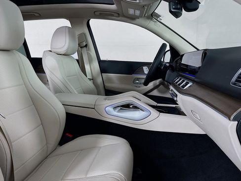 New 2026 Mercedes-Benz GLE 450e 4MATIC image 6