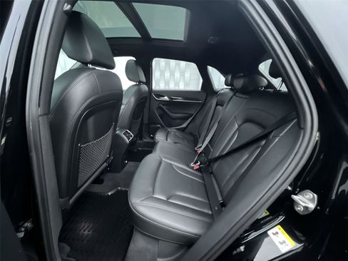 Used 2018 Audi Q3 2.0T Premium Plus w/ Premium Plus Package image 25