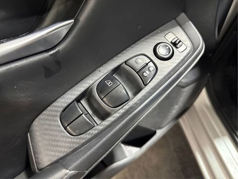 Used 2022 Nissan Sentra SV image 24