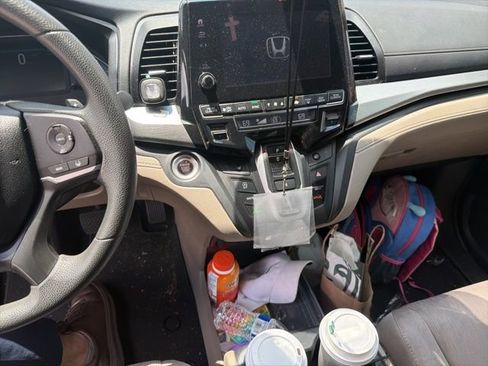 Used 2020 Honda Odyssey EX image 18