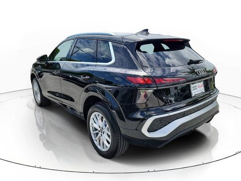 New 2026 Audi Q3 quattro 2.0T AWD/4WD image 3
