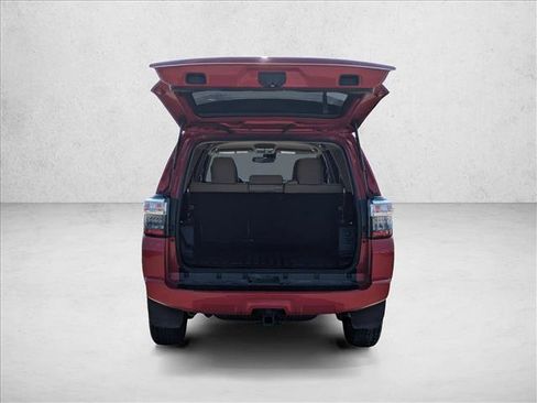 Used 2024 Toyota 4Runner SR5 image 6