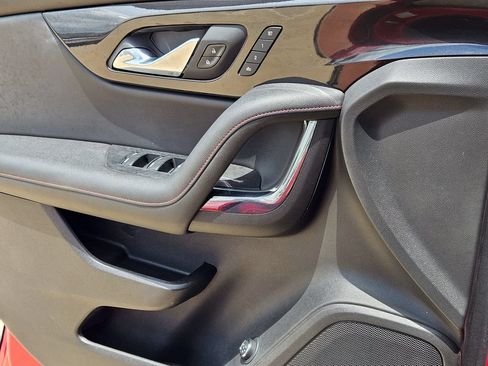 Used 2021 Chevrolet Blazer RS w/ Enhanced Convenience Package FWD image 24