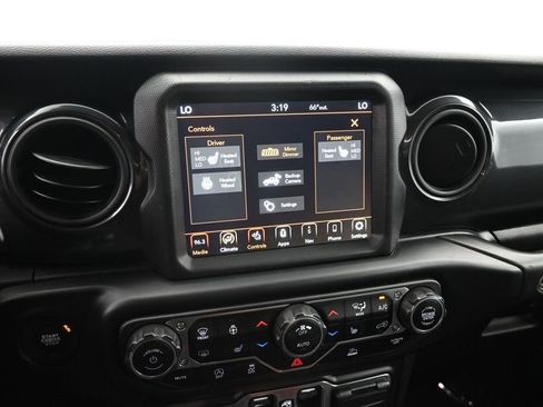 Used 2023 Jeep Wrangler Unlimited Sport AWD/4WD image 18