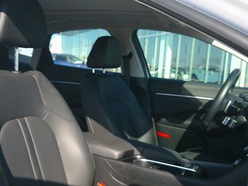 Certified 2024 Hyundai Sonata Limited image 8