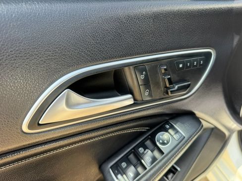 Used 2016 Mercedes-Benz CLA 250 image 29