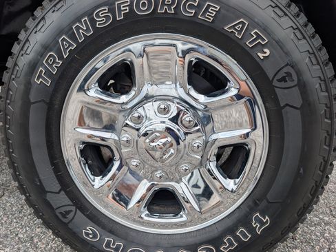 Used 2022 RAM 2500 Big Horn w/ Level B Equipment Group AWD/4WD image 9