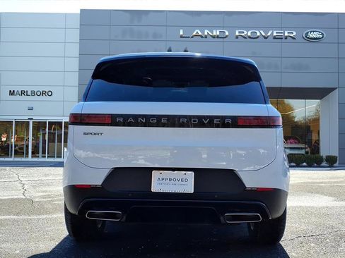 Certified 2025 Land Rover Range Rover Sport image 7