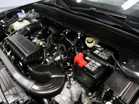 Certified 2025 Ford Bronco Sport Outer Banks w/ Outer Banks Tech Package+ AWD/4WD image 17