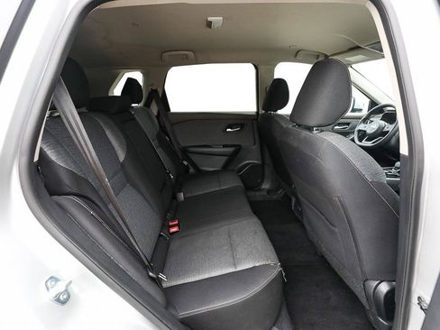 Used 2023 Nissan Rogue SV AWD/4WD image 23