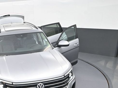 New 2026 Volkswagen Atlas SE AWD/4WD image 30