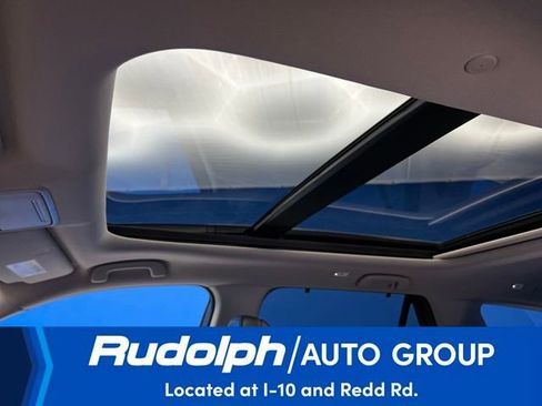 Used 2024 Honda Pilot Touring image 21