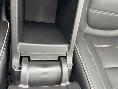 Used 2023 GMC Acadia Denali w/ Trailering Package image 29