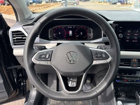 New 2025 Volkswagen Taos SEL image 14