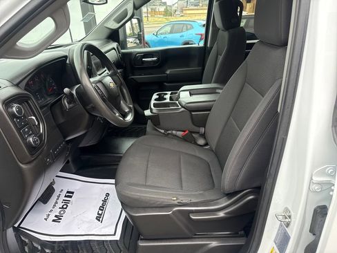 Used 2023 Chevrolet Silverado 3500 W/T w/ Gooseneck/5TH Wheel Package image 9