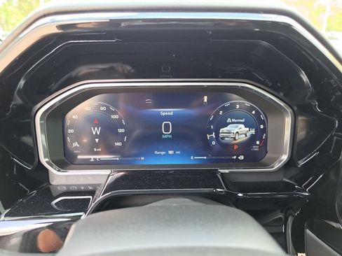 New 2026 Chevrolet Silverado 1500 LTZ w/ LTZ Premium Package AWD/4WD image 37