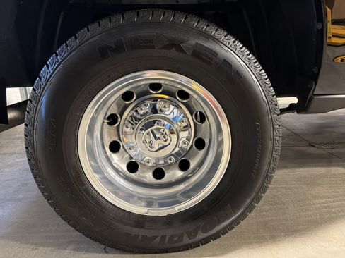 Used 2025 RAM 3500 Big Horn image 16