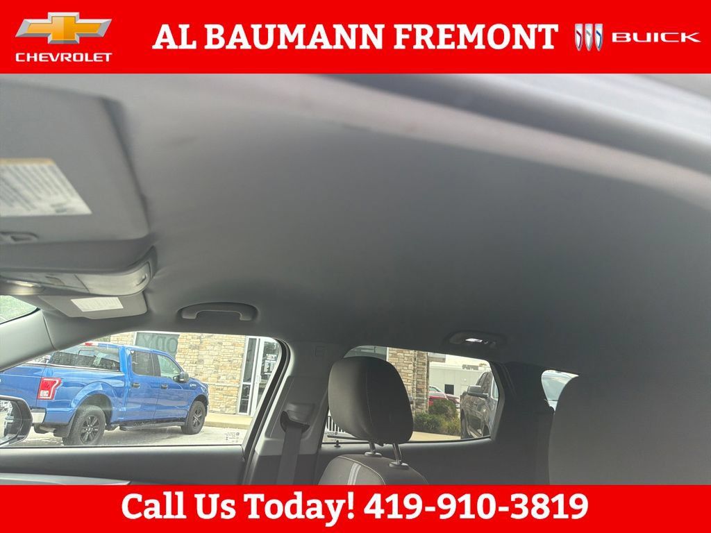 Used 2024 Chevrolet Blazer LT w/ Convenience Package FWD image 21