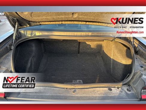 Used 2015 Dodge Challenger SXT Plus image 13