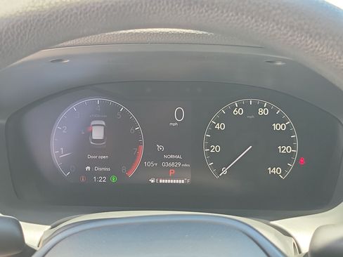Used 2025 Honda HR-V LX image 25