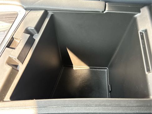 Used 2022 Buick Enclave Essence w/ Experience Buick Package image 40