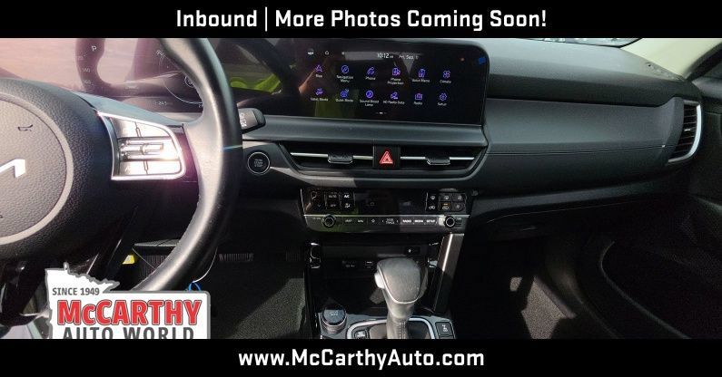 Used 2024 Kia Seltos EX AWD/4WD image 9