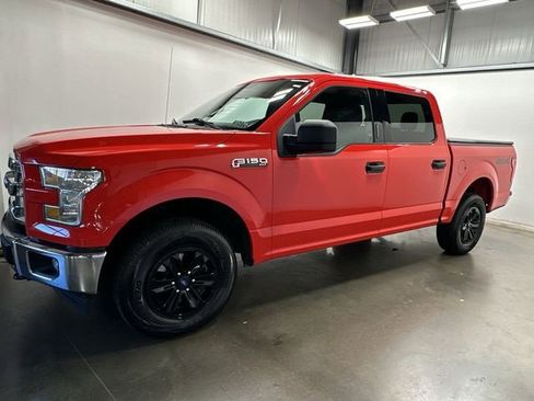 Used 2017 Ford F150 XLT image 2