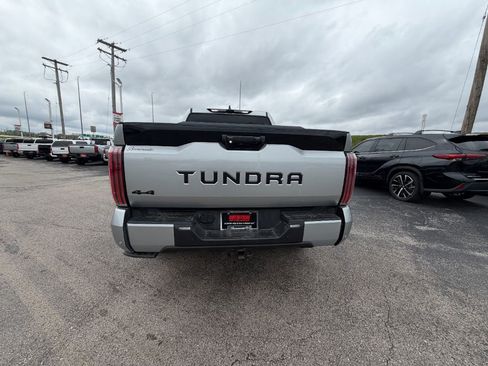 Used 2024 Toyota Tundra Platinum AWD/4WD image 9