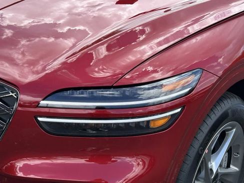 New 2026 Genesis GV70 2.5T Advanced w/ G1 Accessory Package image 38