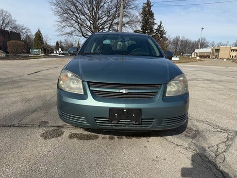 Used 2010 Chevrolet Cobalt LT image 2