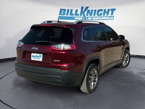 Used 2019 Jeep Cherokee Latitude Plus image 5