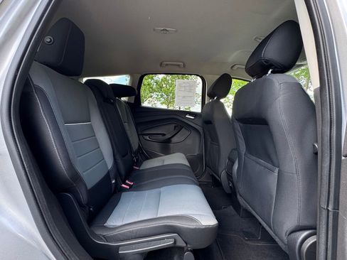 Used 2014 Ford Escape SE FWD image 26