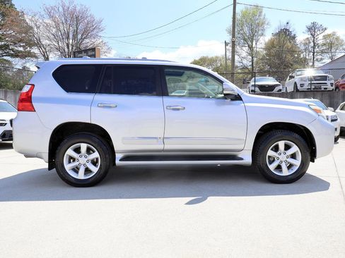 Used 2012 Lexus GX 460 w/ Comfort Plus Pkg image 8