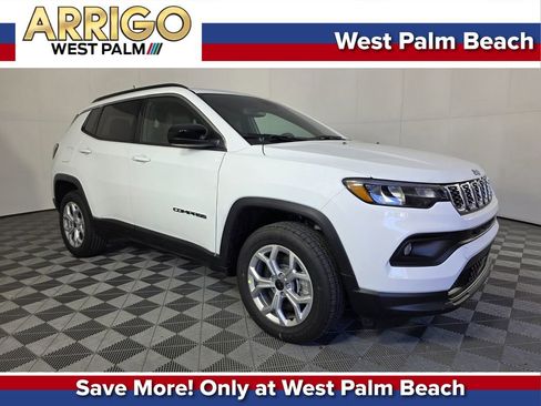 New 2026 Jeep Compass Latitude image 1