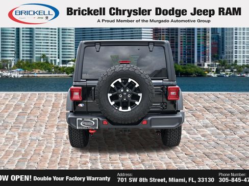 Used 2026 Jeep Wrangler Unlimited Rubicon AWD/4WD image 3