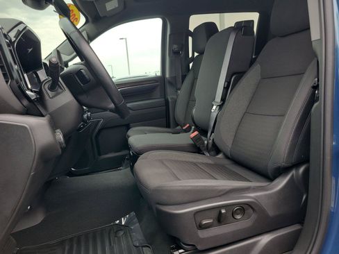 Used 2024 Chevrolet Silverado 1500 LT AWD/4WD image 21