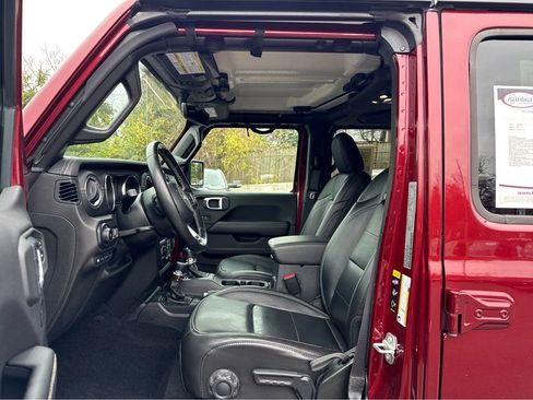 Used 2021 Jeep Wrangler Unlimited Sahara w/ Cold Weather Group image 11