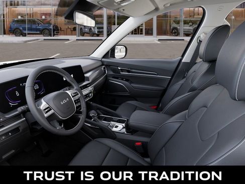 New 2025 Kia Telluride S image 17