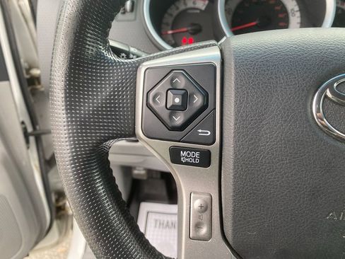 Used 2014 Toyota Tacoma Base V6 (A5) image 16
