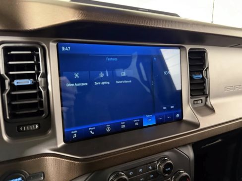Used 2021 Ford Bronco Outer Banks AWD/4WD image 21