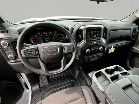 New 2026 GMC Sierra 1500 Pro AWD/4WD image 5
