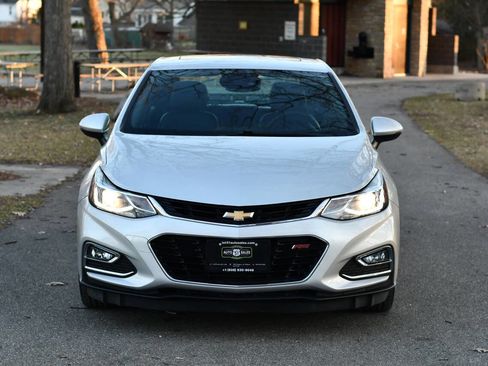 Used 2016 Chevrolet Cruze Premier image 2