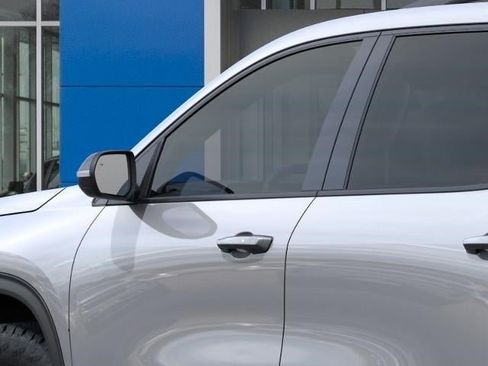 New 2026 Chevrolet Traverse Z71 w/ Enhanced Driving Package AWD/4WD image 12