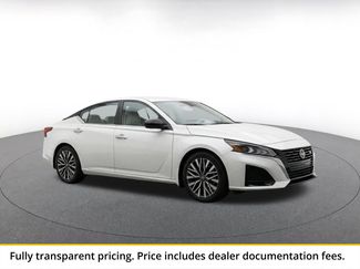 Used 2025 Nissan Altima 2.5 SV FWD video 1