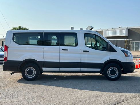 Used 2020 Ford Transit 150 XL image 8