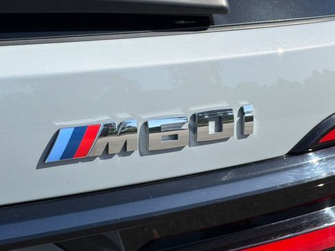 Used 2025 BMW X7 M60i AWD/4WD image 38