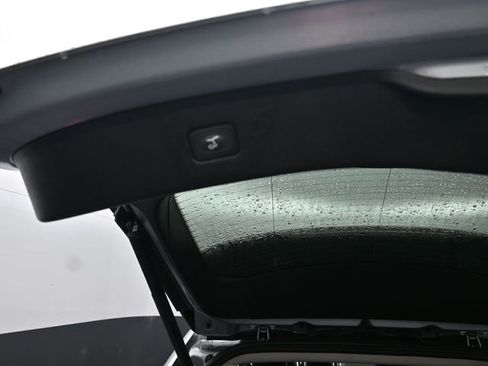 Used 2024 Ford Edge Titanium image 7